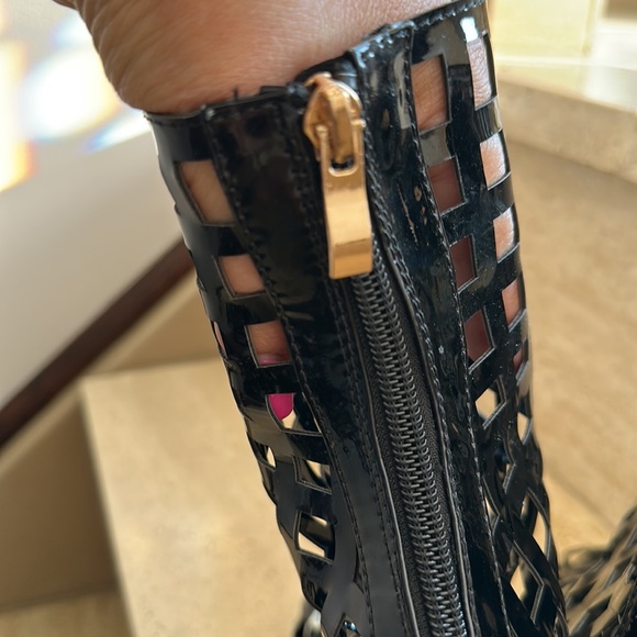 NWOT Open Ankle Booties - Picture 4 of 9